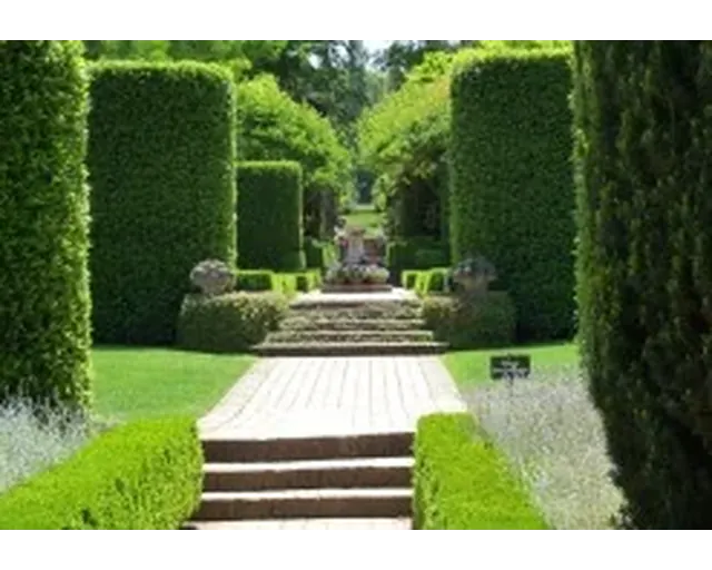 Panca Garden Line