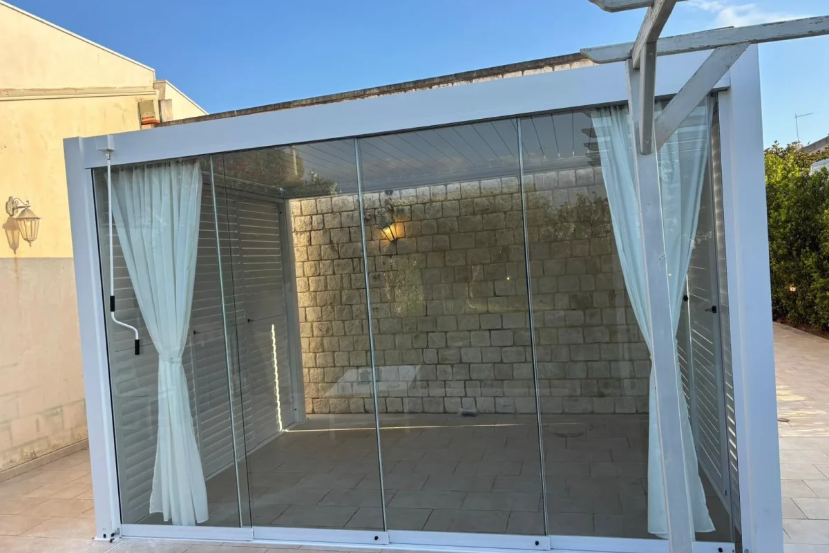 PERGOLA